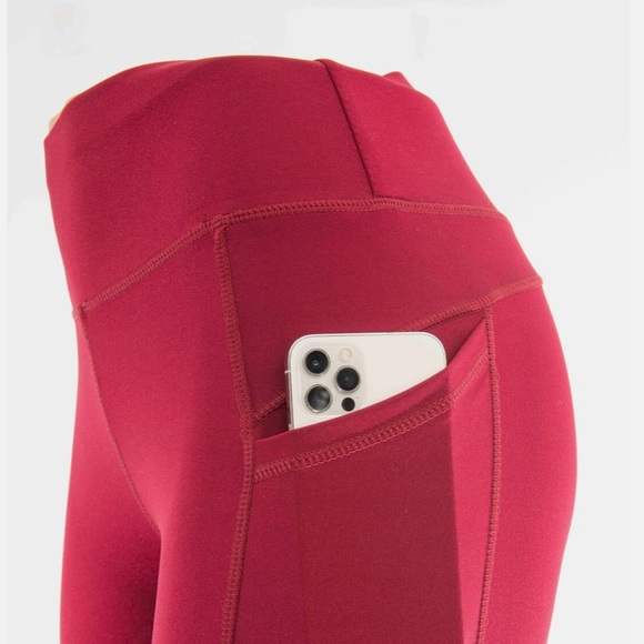 EUC Women’s Size Medium New Balance Logo Print Leggings/Tights With Side Pockets - Picture 5 of 12